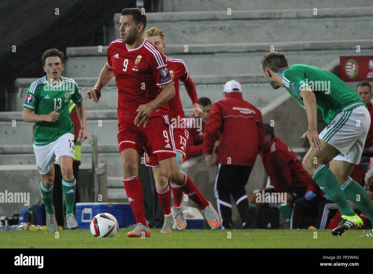 7. September 2015 - Euro 2016-Qualifikation - Gruppe F - Nordirland 1 Ungarn 1. Ungarn nach vorne Ádám Szalai (9) Schnitten im Inneren. Stockfoto