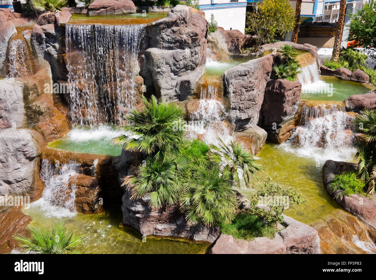 Künstlichen Wasserfall in Las Vegas Stockfoto