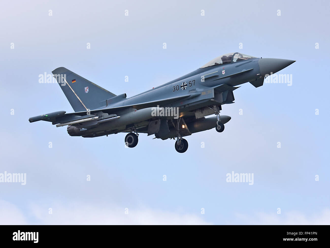Luftwaffe Eurofighter Typhoon 30 + 57 an RAF Coningsby Stockfoto