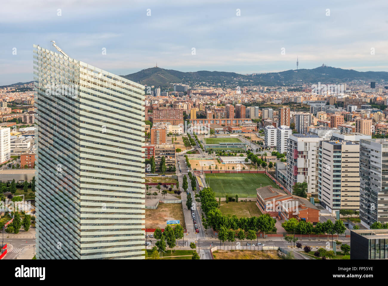 Aussicht über Barcelona von hoch oben in der Renaissance Barcelona Fira Hotel Stockfoto