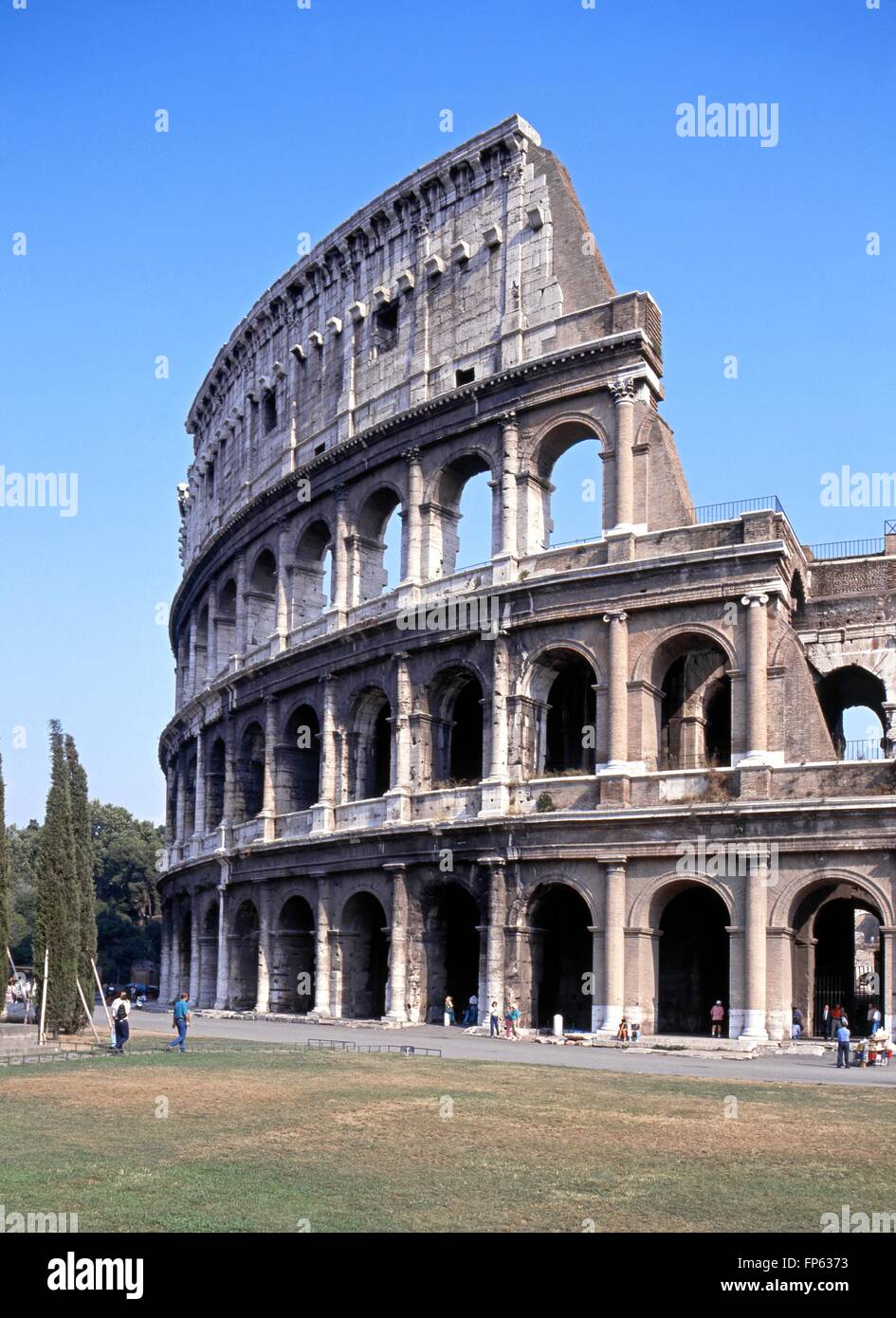 Aussenansicht der Roman Colosseum (ursprünglich Flavian Amphitheater), Rom, Italien, Europa. Stockfoto