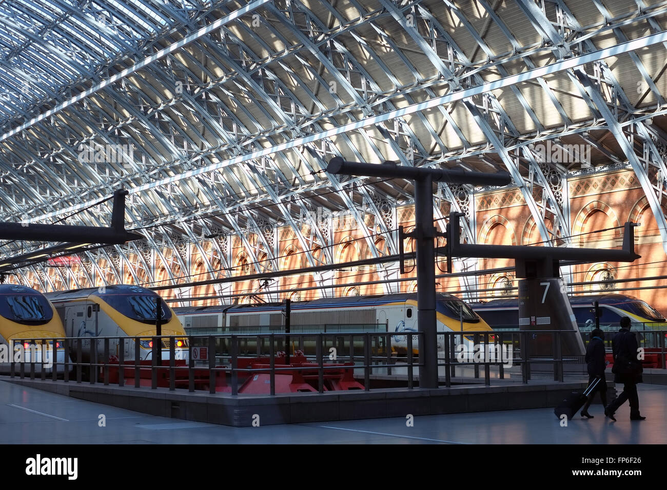 Eurostar-Züge von St. Pancras International, London, England, United Kingdom, Europe. Stockfoto