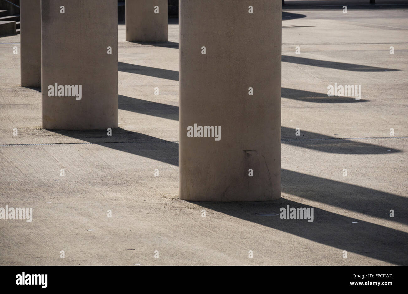 Außerhalb Wales Millennium Centre, Bucht von Cardiff, Cardiff, South Glamorgan, Wales, UK, Europa Stockfoto