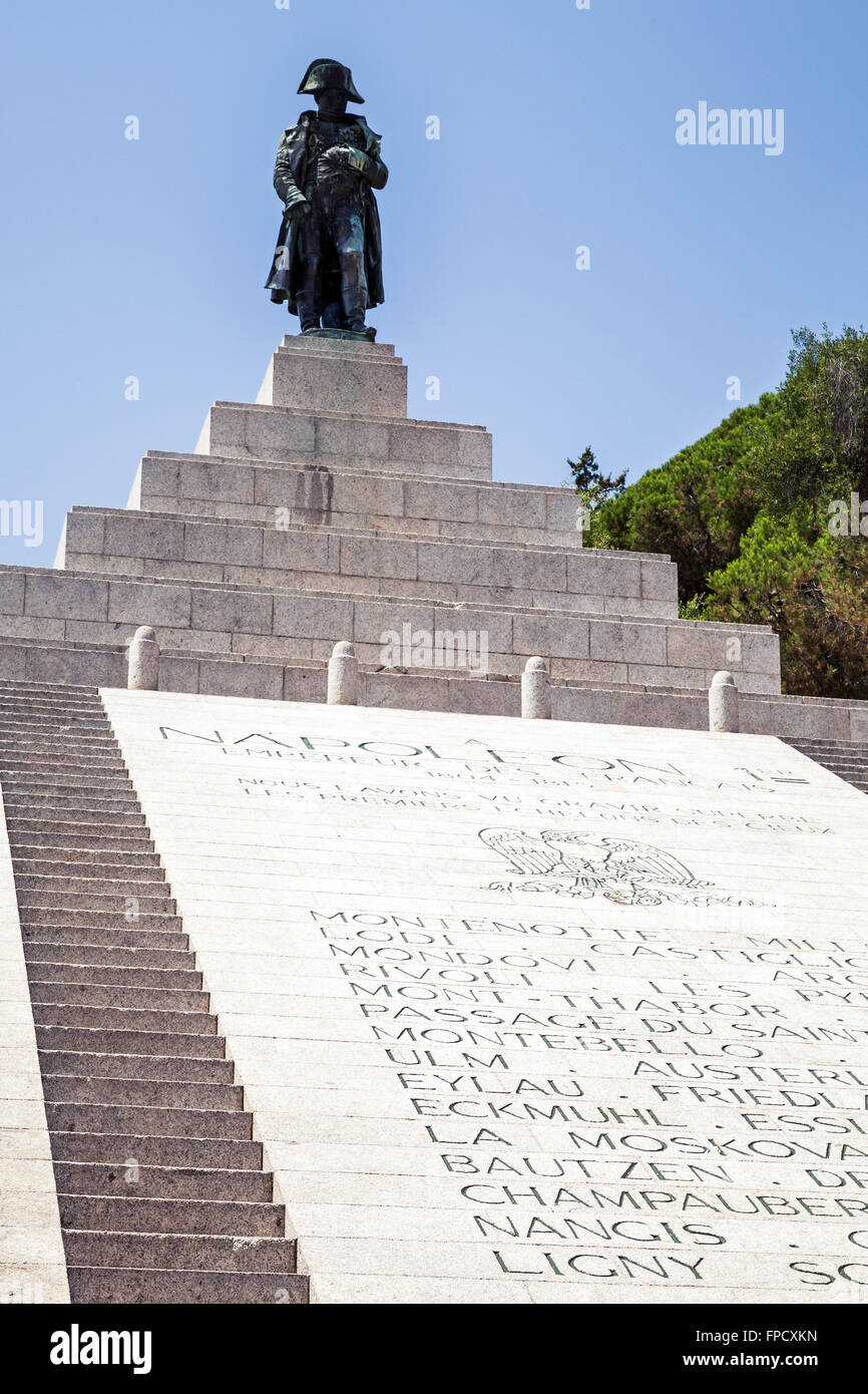 Ajaccio korsika napoleon bonaparte statue Fotos und Bildmaterial in