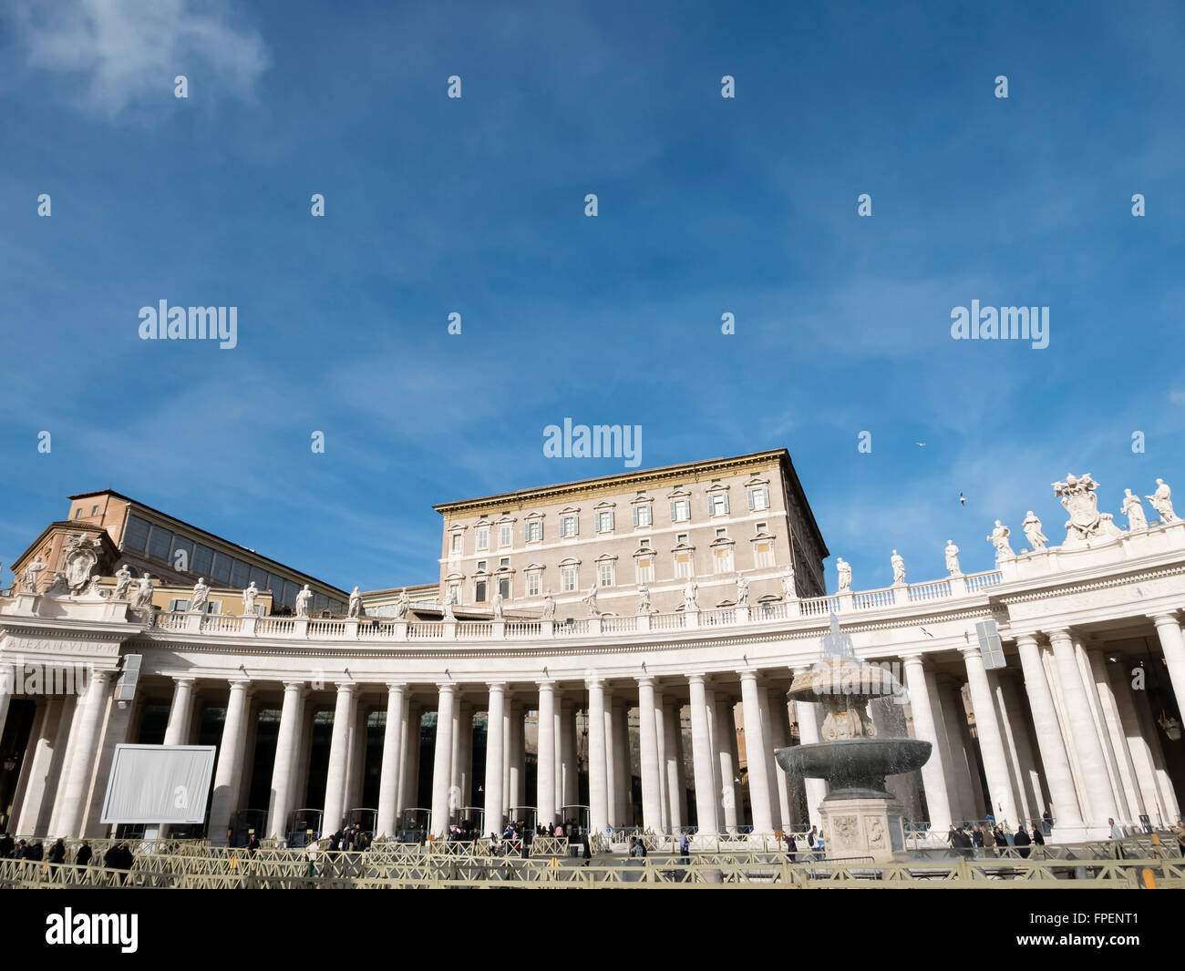 Den Petersplatz und den Vatikan, Vatikanstadt, Rom, Italien. Stockfoto