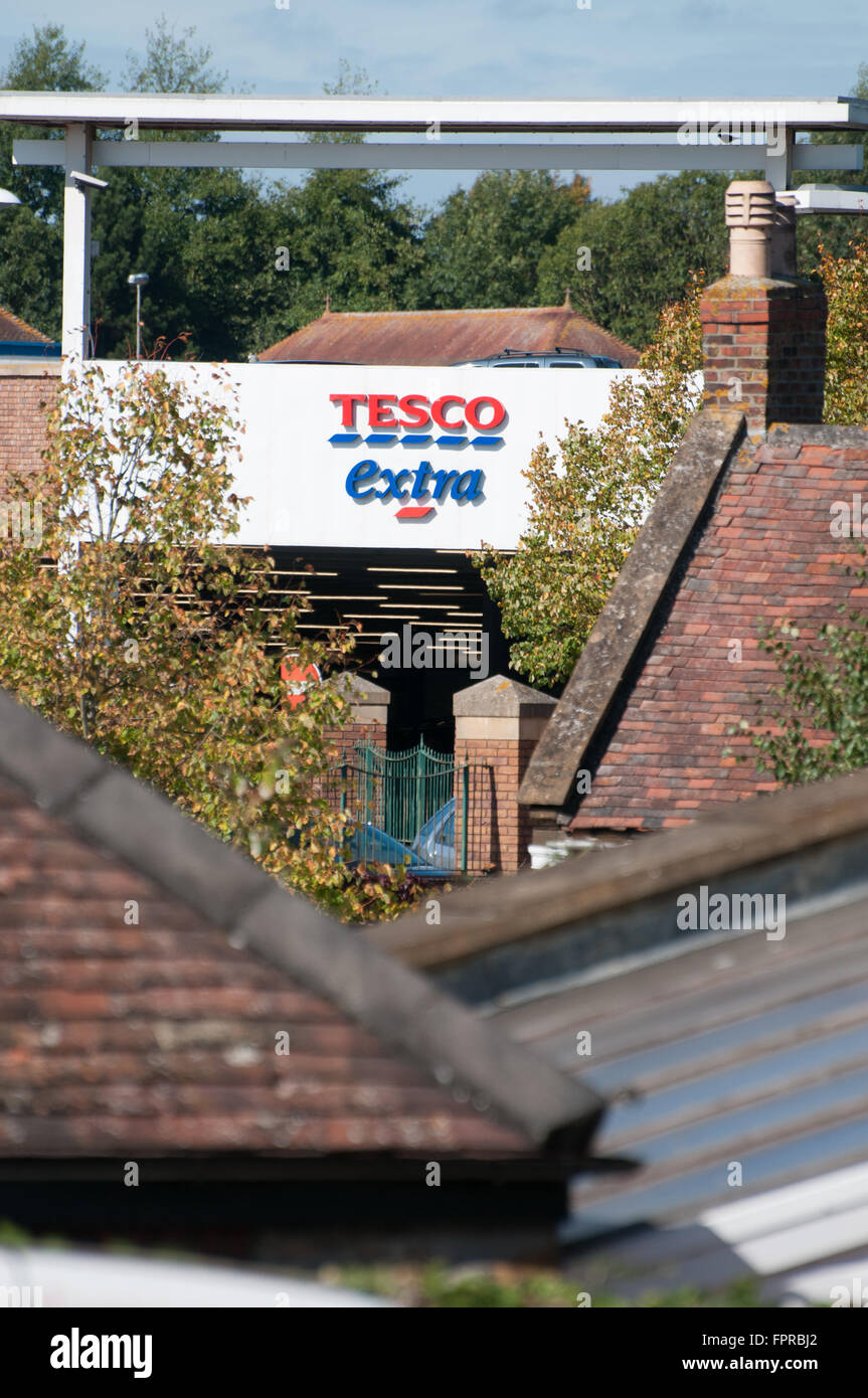 Tesco Extra-Verbrauchermarkt im Vereinigten Königreich Stockfoto