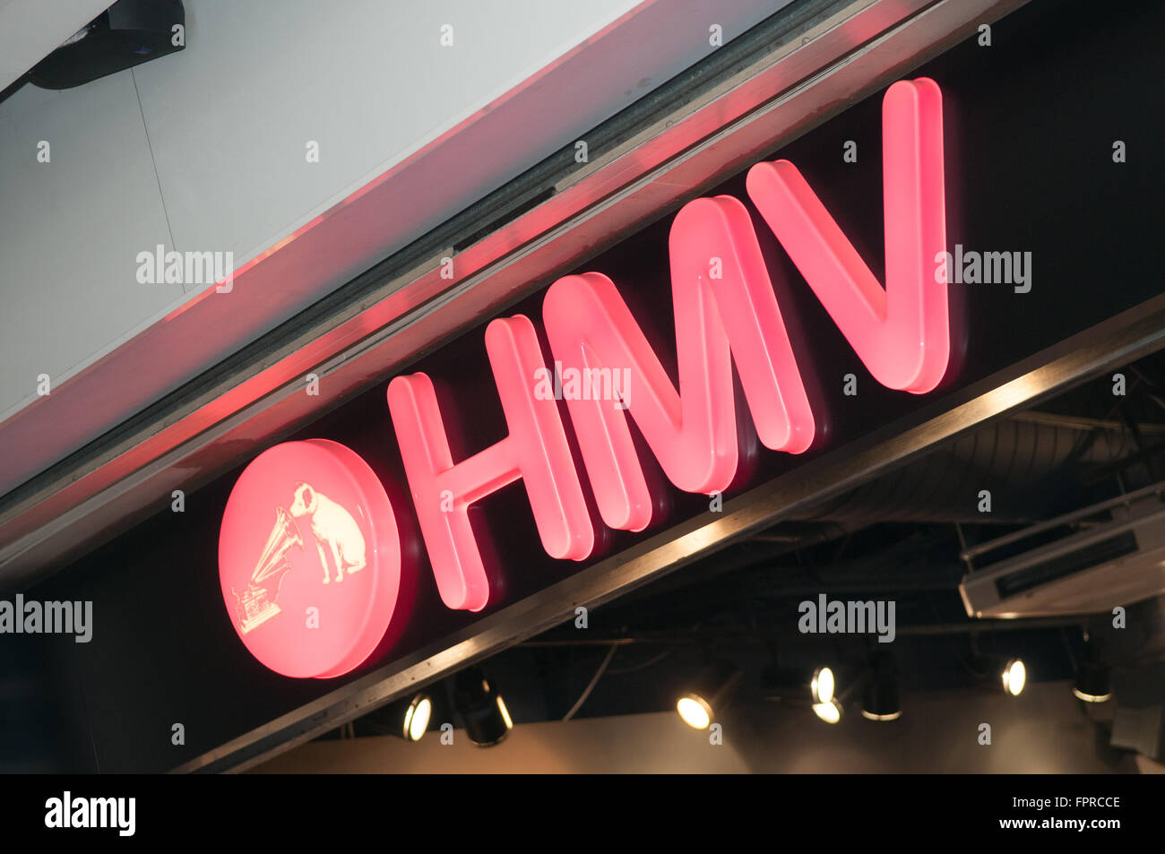 Musikladen HMV Zeichen Logo vor Eingang. Stockfoto