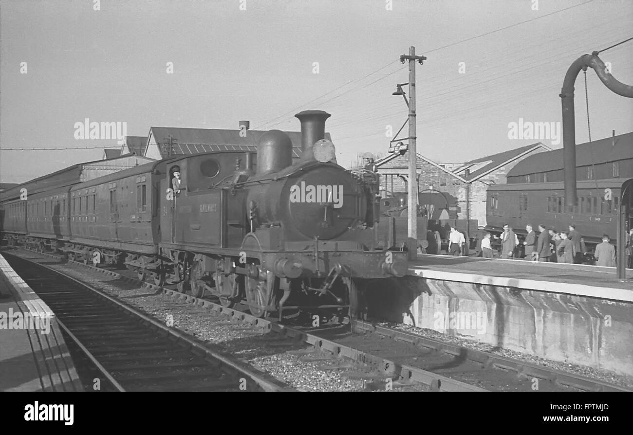 Südbahn O2 0-4-4 t No.W34 Newport in Ryde St Johns zwischen 1948 und 08/1955 Stockfoto