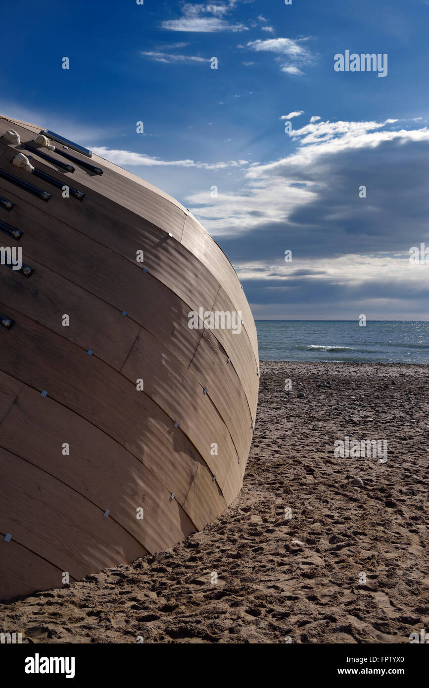 Holz-Skulptur um eine Strandwache Woodbine Strand Toronto Stockfoto