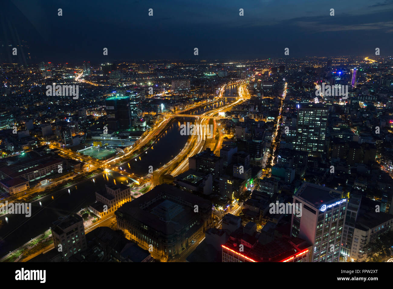 Ho Chi Minh Stadt in der Nacht vom Bitexco Financial Tower, Vietnam Stockfoto