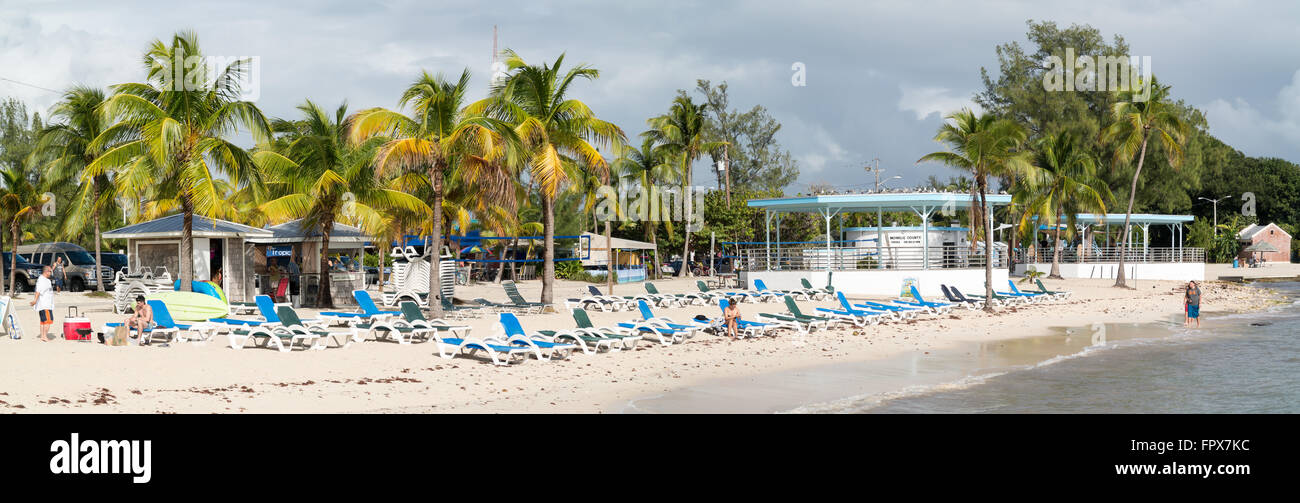 Panorama von Higgs Strand mit Menschen am Süd Küste von Key West, Florida Keys, USA Stockfoto