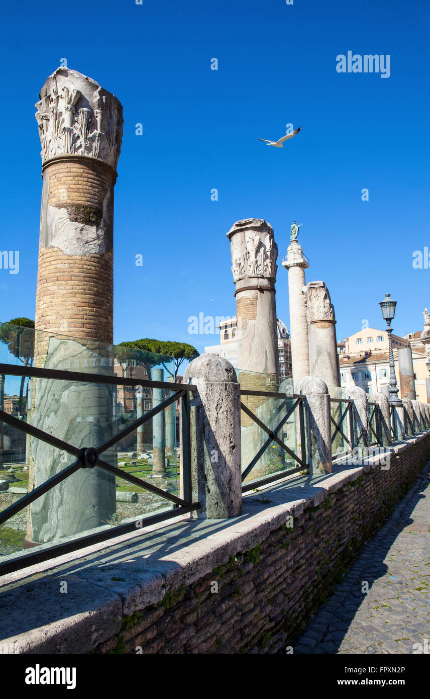 Trajanssäule in Rom, Italien. Stockfoto