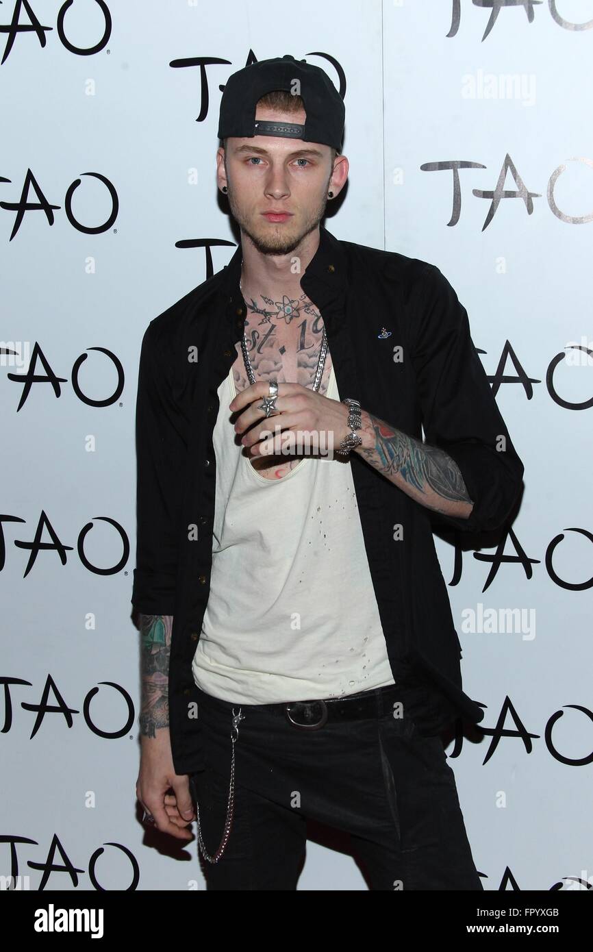 Las Vegas Nv Usa 19 Marz 2016 Machine Gun Kelly In Anwesenheit Fur Tao Nightclub Marz Wahnsinn Wochenende The Venetian Resort Hotel Casino Las Vegas Nv 19 Marz 2016 C James Atoa Everett