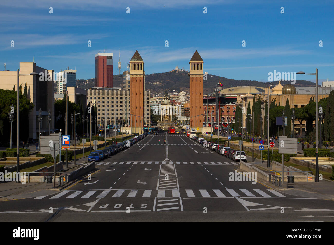 Das Zentrum von Barcelona mit der berühmten Türmen in Plaza Espana Stockfoto