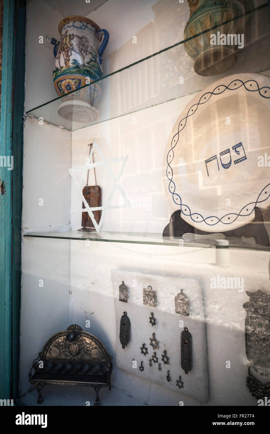 Zeigen Sie jüdische Vorgängerprodukte Shop im jüdischen Viertel. Toledo, Spanien. Stockfoto