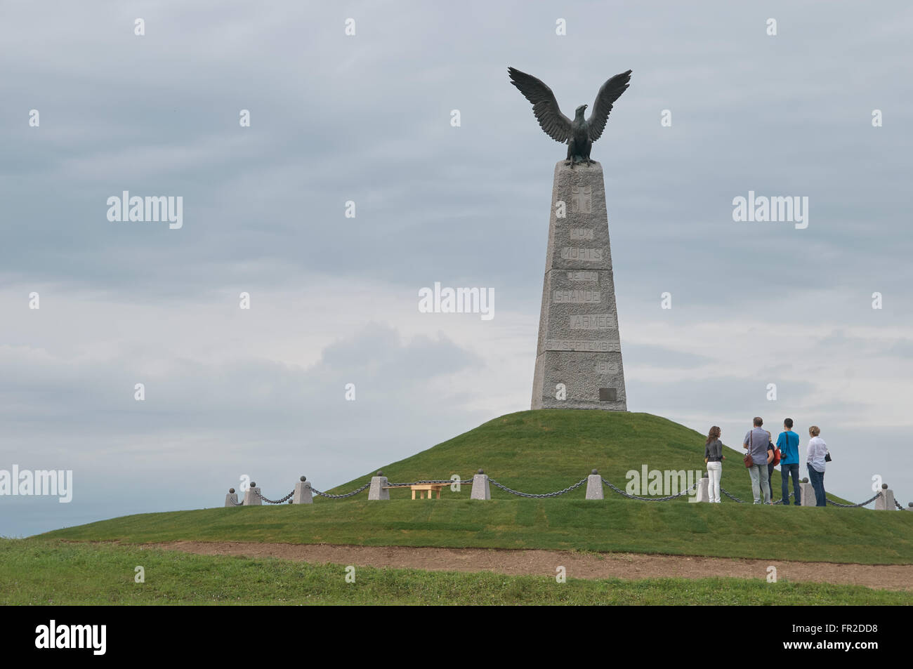 Borodino, Moscow Region, Russland - 8. August 2012: Denkmal für Franzosen, die im Schlachtfeld von Borodino 1812 in Russland, Sc starb Stockfoto