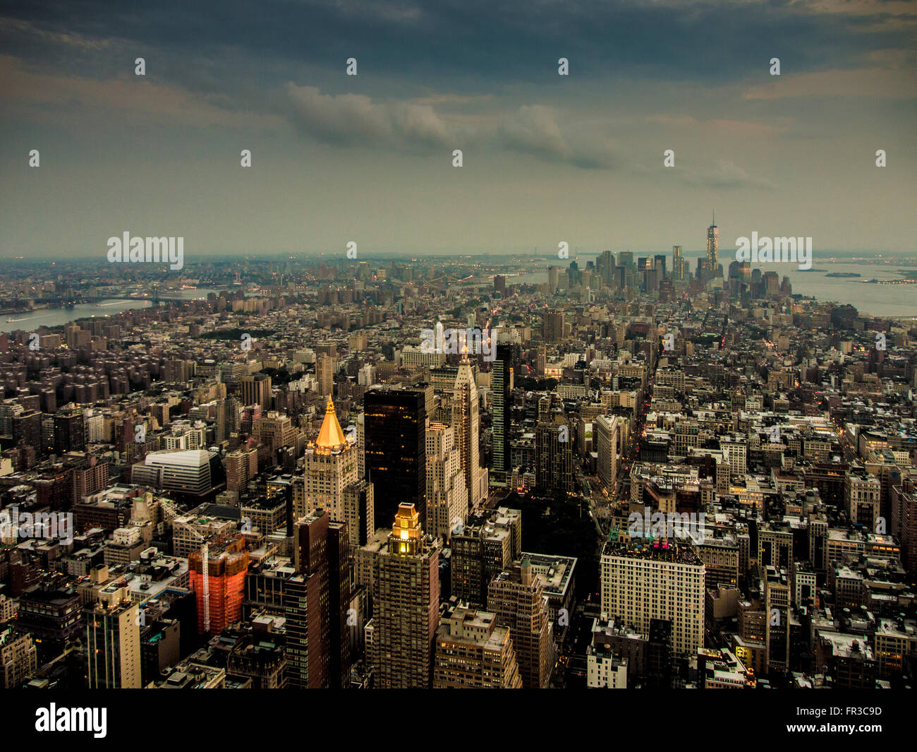 Blick auf Lower Manhattan vom Empire State Building, New York City, USA. Stockfoto