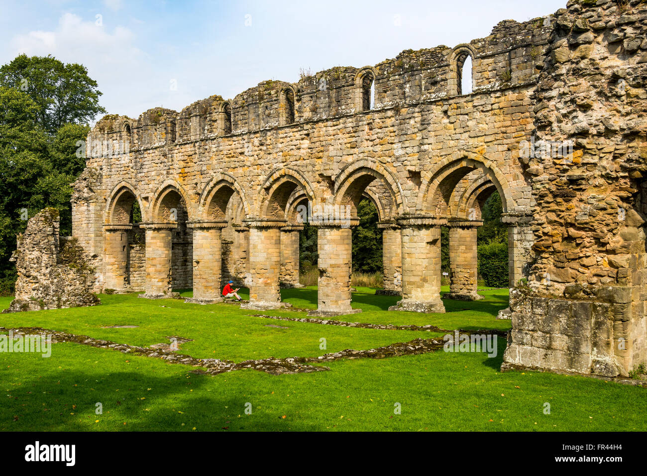 Das Schiff der Buildwas Abbey, Buildwas, Shropshire, England, Vereinigtes Königreich.  1135 gegründet. Stockfoto