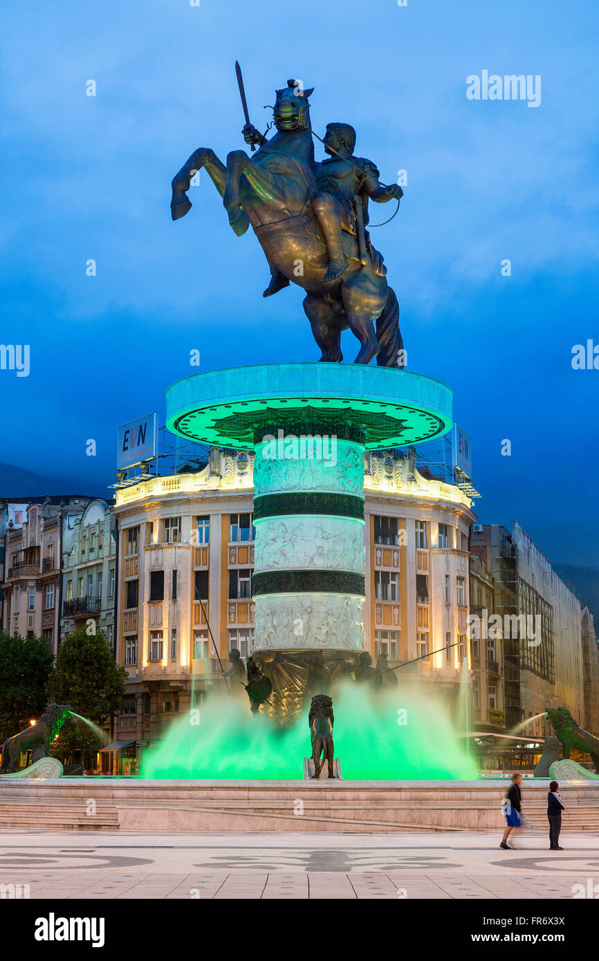 Republik Mazedonien Skopje Innenstadt Mazedonien Square Die Statue Von Alexander Dem Grossen Stockfotografie Alamy