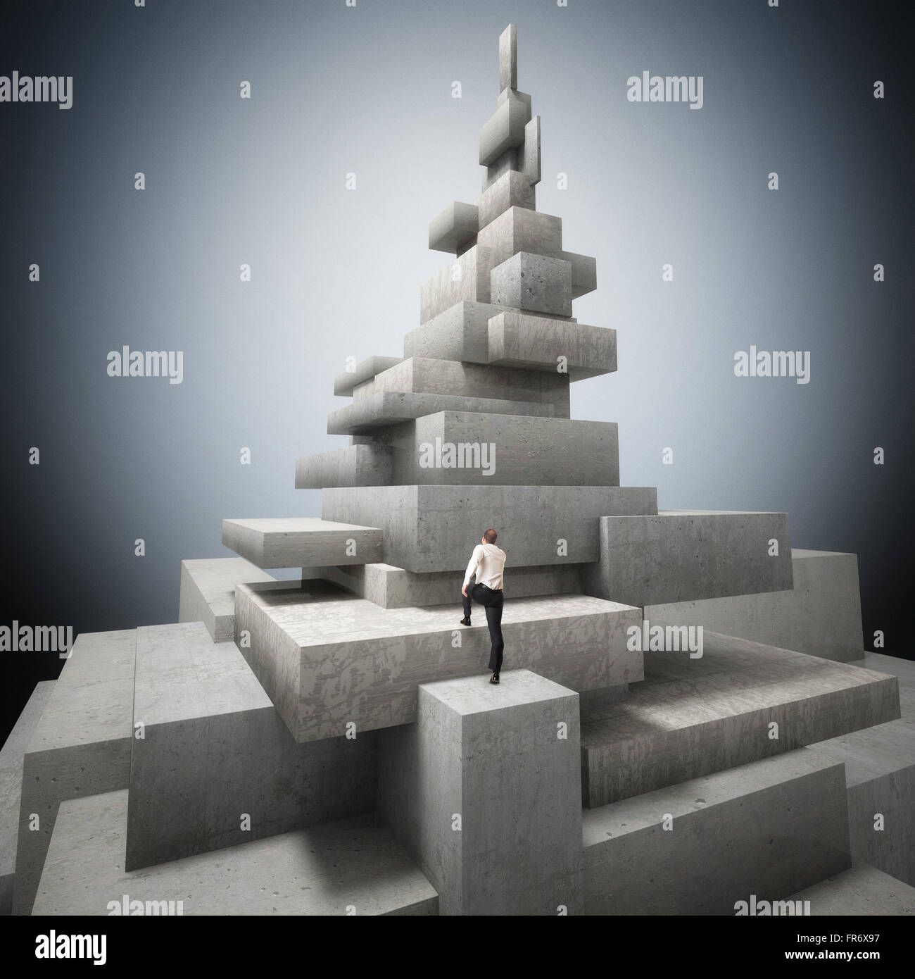 Menschen steigen auf Betonturm Stockfoto