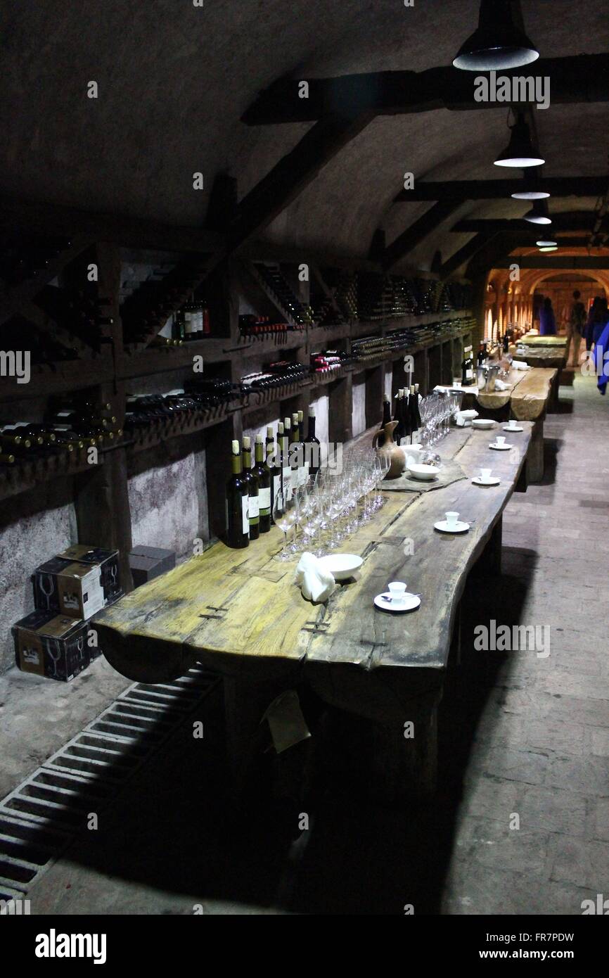Wein Tour in unterirdischen Weinkeller Tunnel am khareba, kvareli, kachetien, Georgien Stockfoto