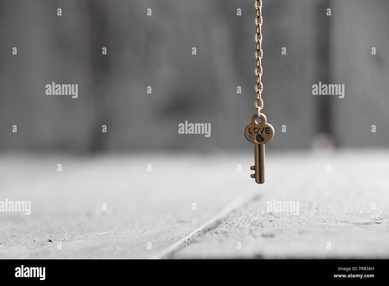 Schlüssel mit Text Liebe Stockfoto