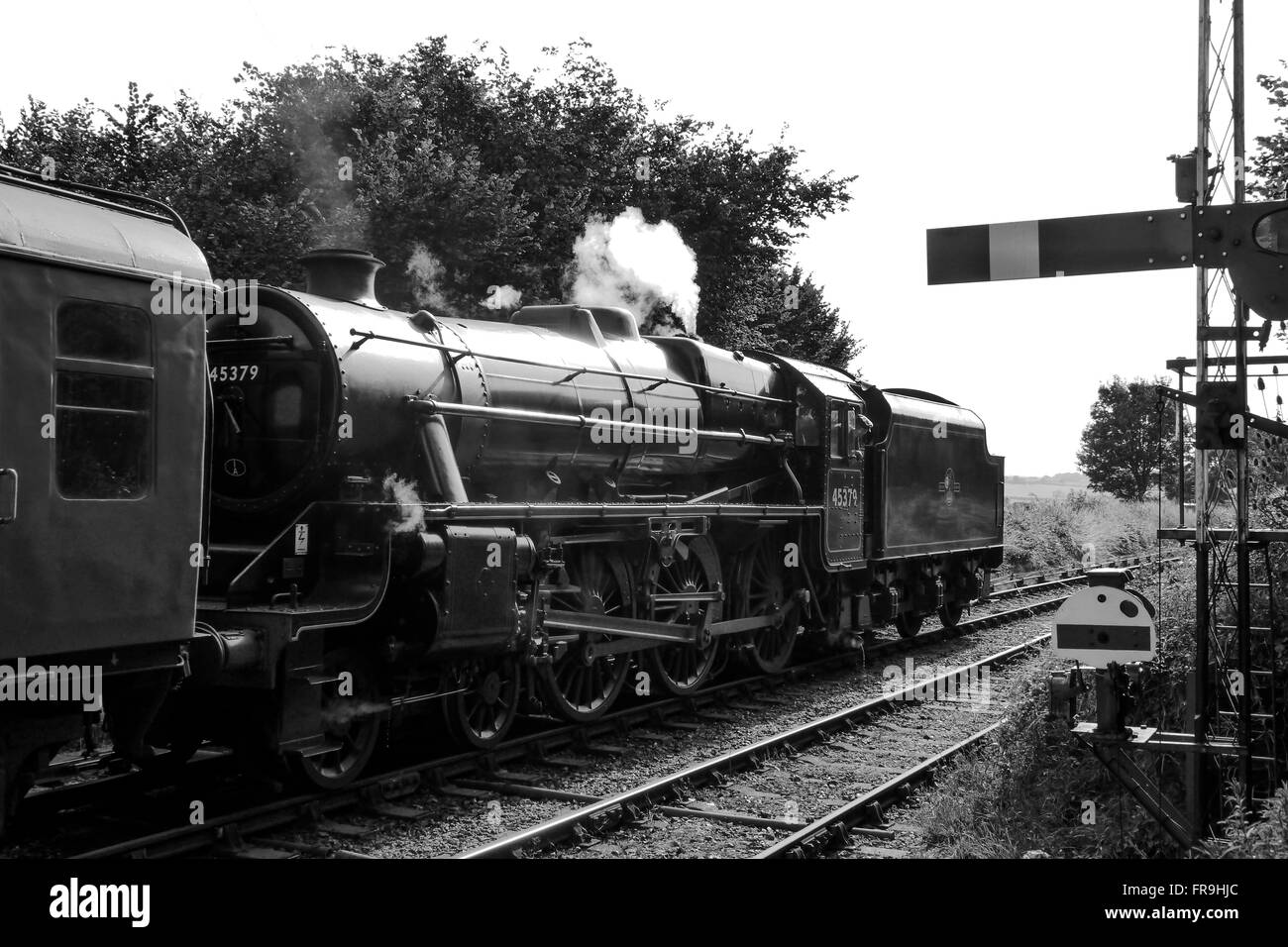 STANIER Schwarz fünf Klasse Lokomotive auf der Mitte HANTS Eisenbahn (Brunnenkresse Linie) HAMPSHIRE, ENGLAND Stockfoto