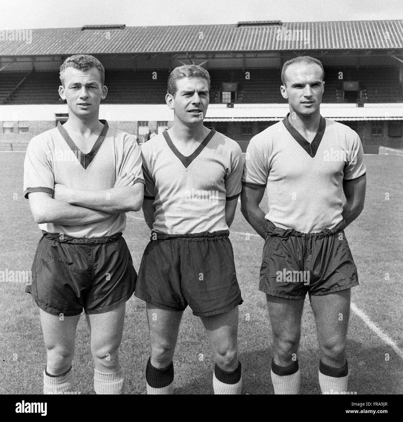 Phil Kelly, Bobby Bason und Gwyn Jones Wolverhampton Wanderers Fußballer 1960 Stockfoto