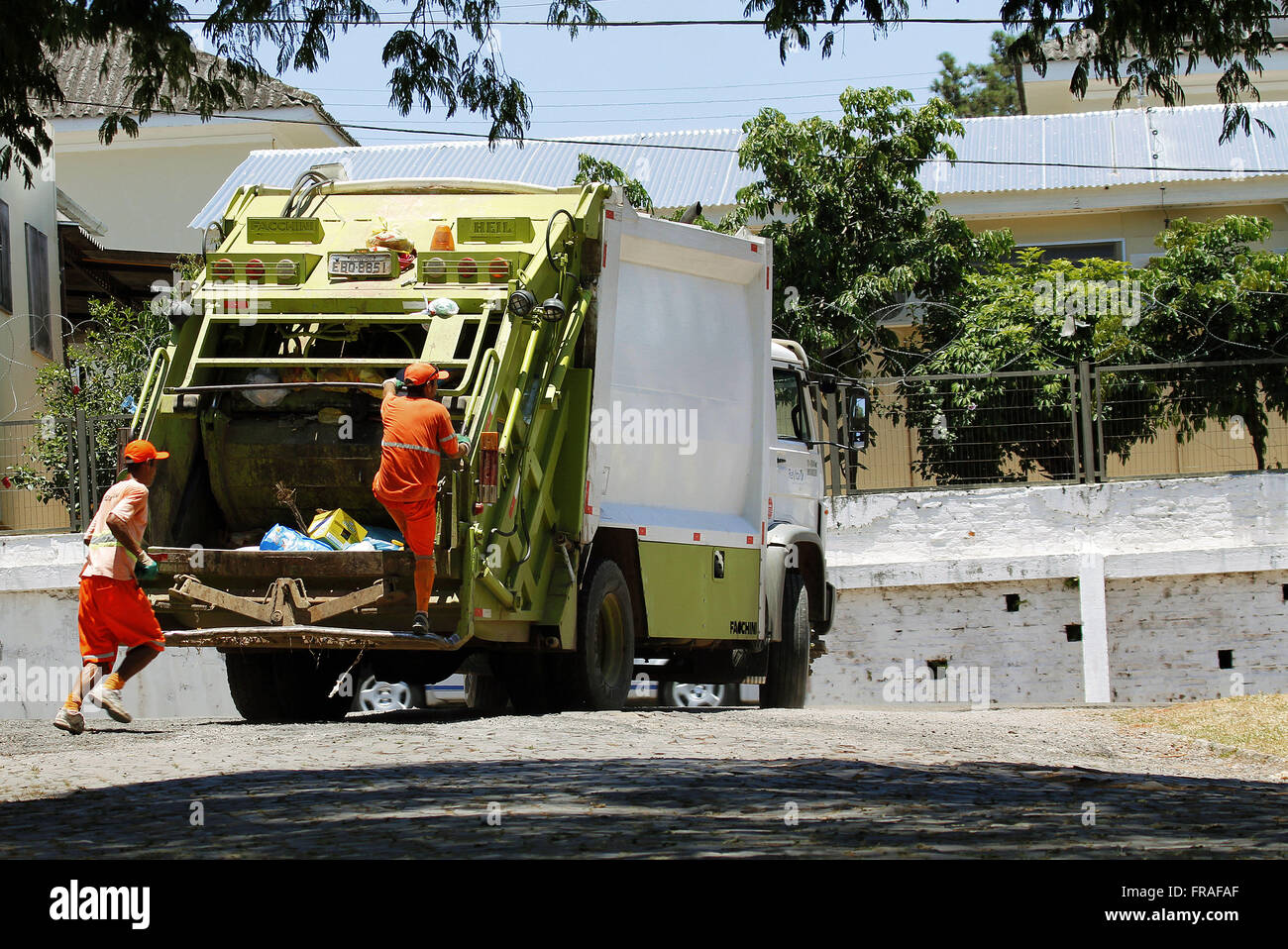 Der Haushalt Müllwagen in der Stadt Santa Maria - RS Stockfoto