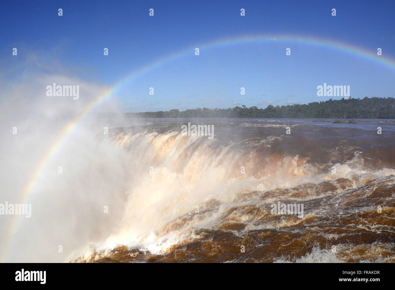 Regenbogen in der Garganta del Diablo in Iguazu National Park Stockfoto