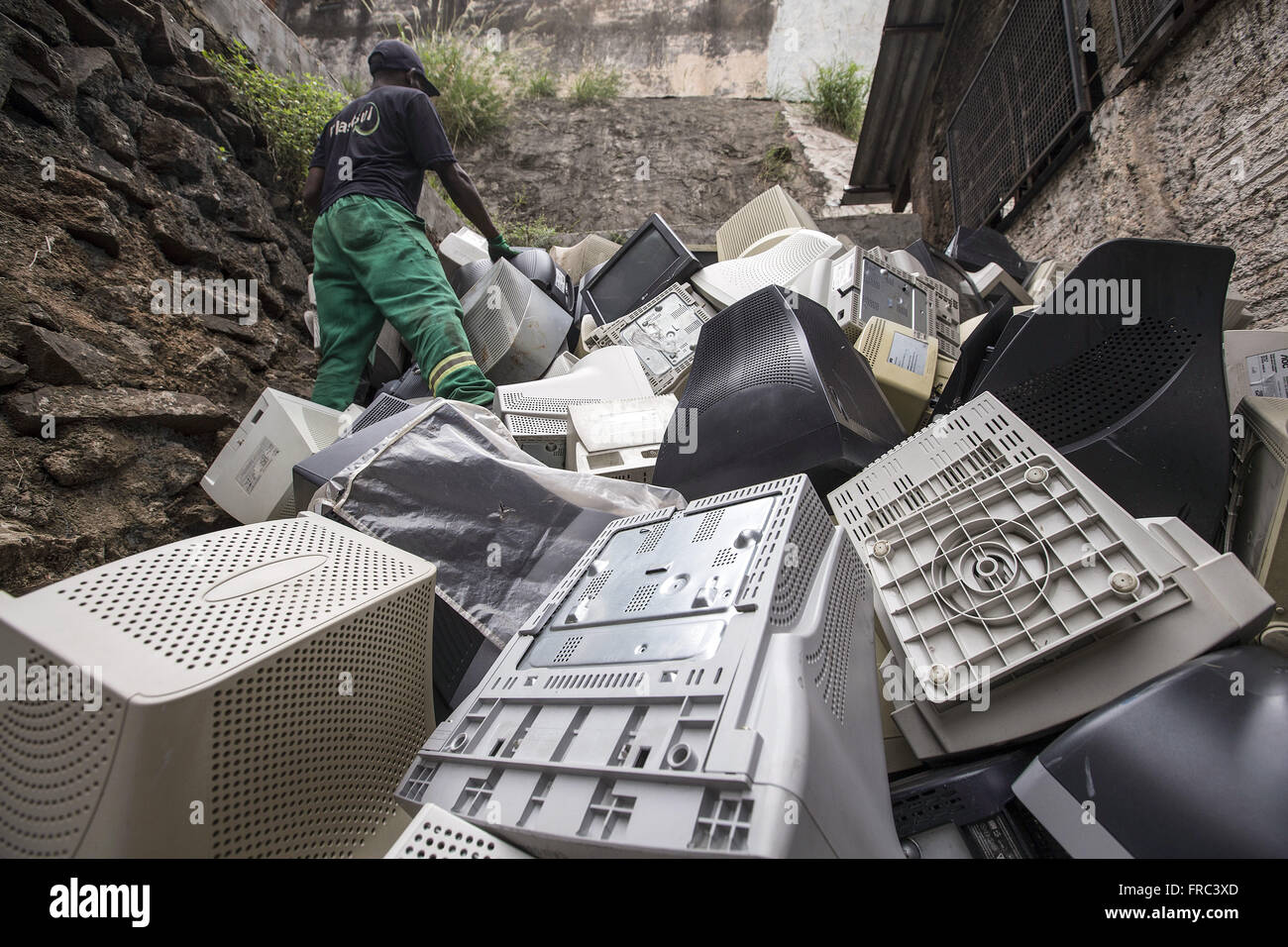NGO nicht-Regierungs-Organisation, das sammeln und recycling von Elektronikschrott Stockfoto