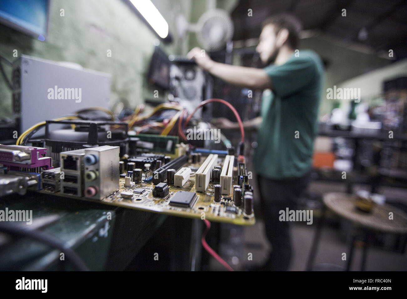 NGO nicht-Regierungs-Organisation, das sammeln und recycling von Elektronikschrott Stockfoto