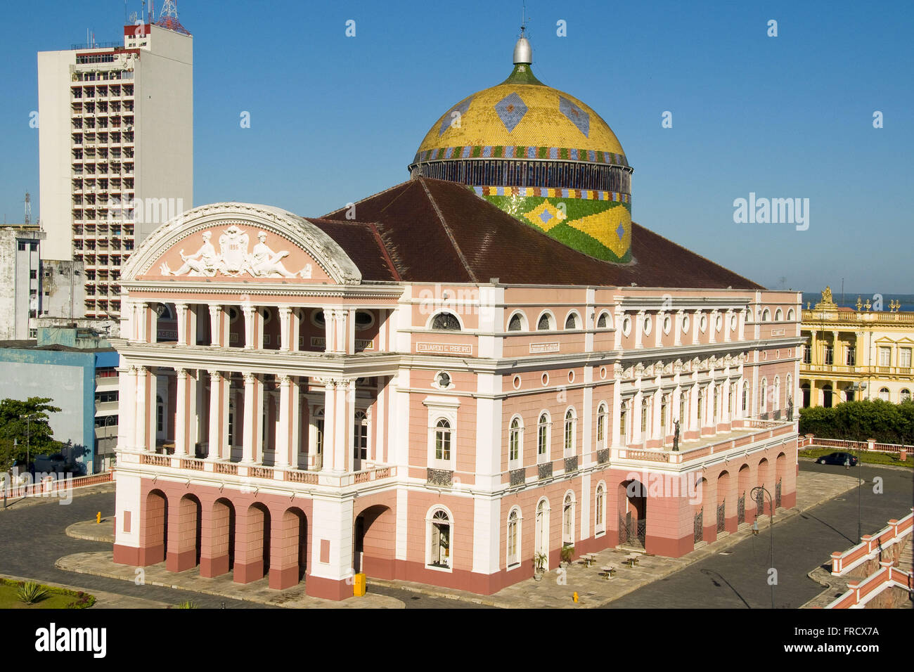 Draufsicht des Teatro Amazonas - 1896 während des Kautschukbooms erbaut Stockfoto
