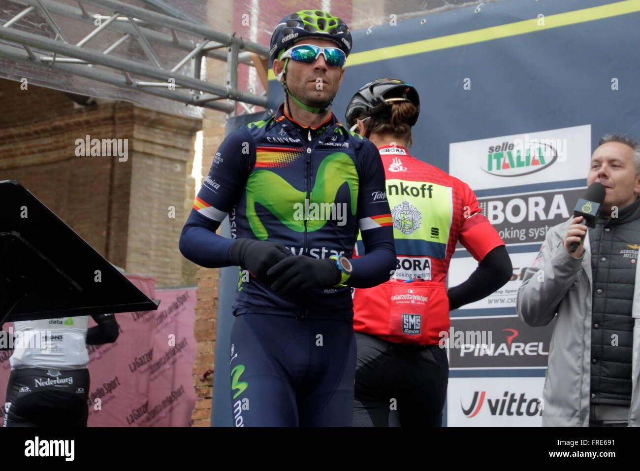 Castelraimondo, Italie, 14.03.2016 Alejandro Valverde au Départ De La 6eme Etape Castelraimondo - Cepagatti de Tirreno - Adriattic Stockfoto