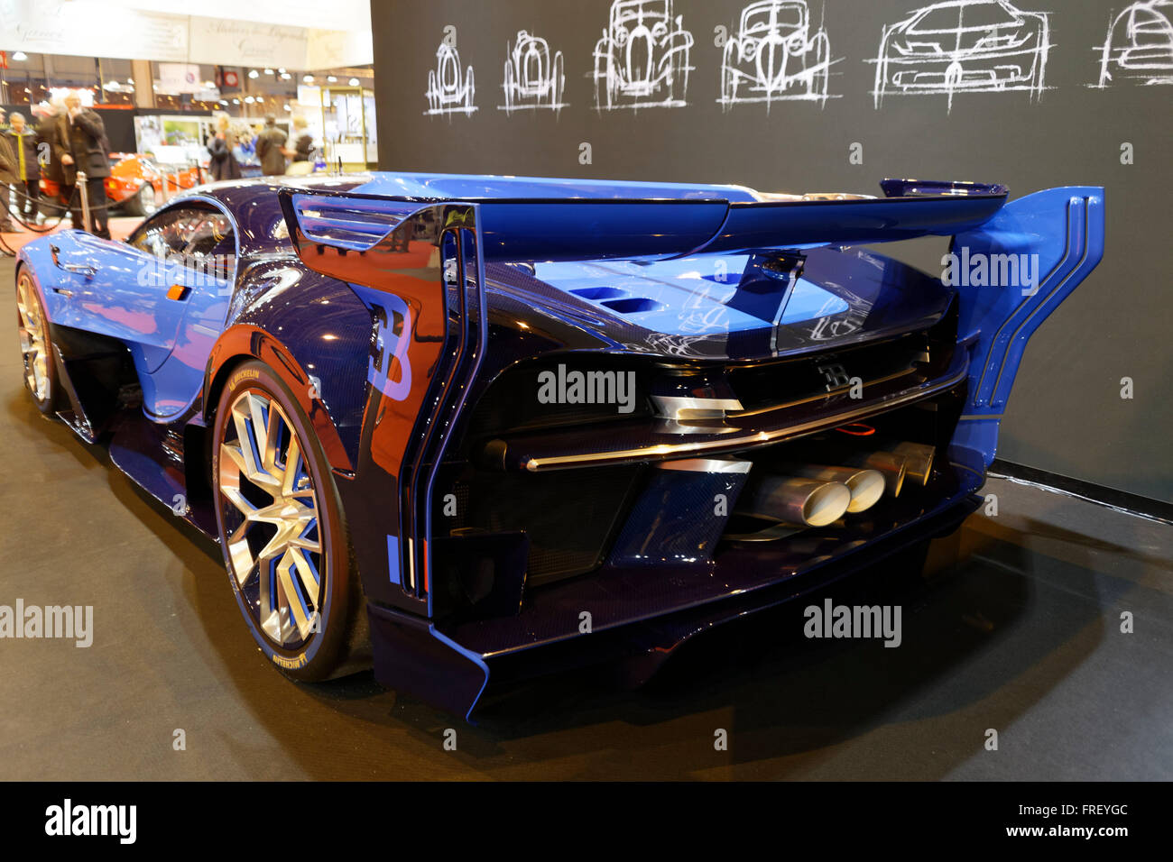 Bugatti Vision Gran Turismo auf Retromobile in Paris, Frankreich. © Veronique Phitoussi / Alamy Stock Foto Stockfoto