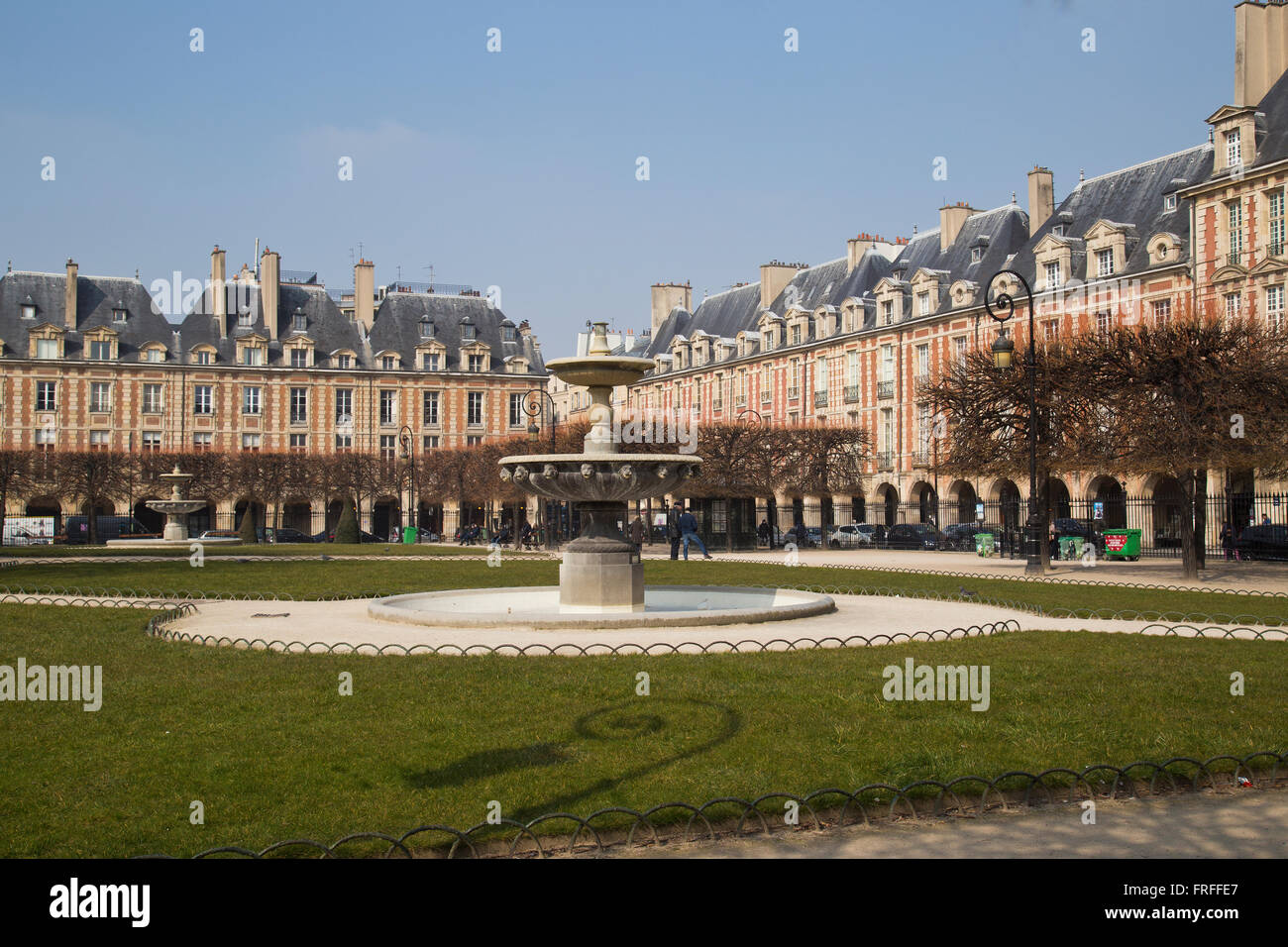 Place des Vosges in Paris Frankreich im Winter Stockfoto