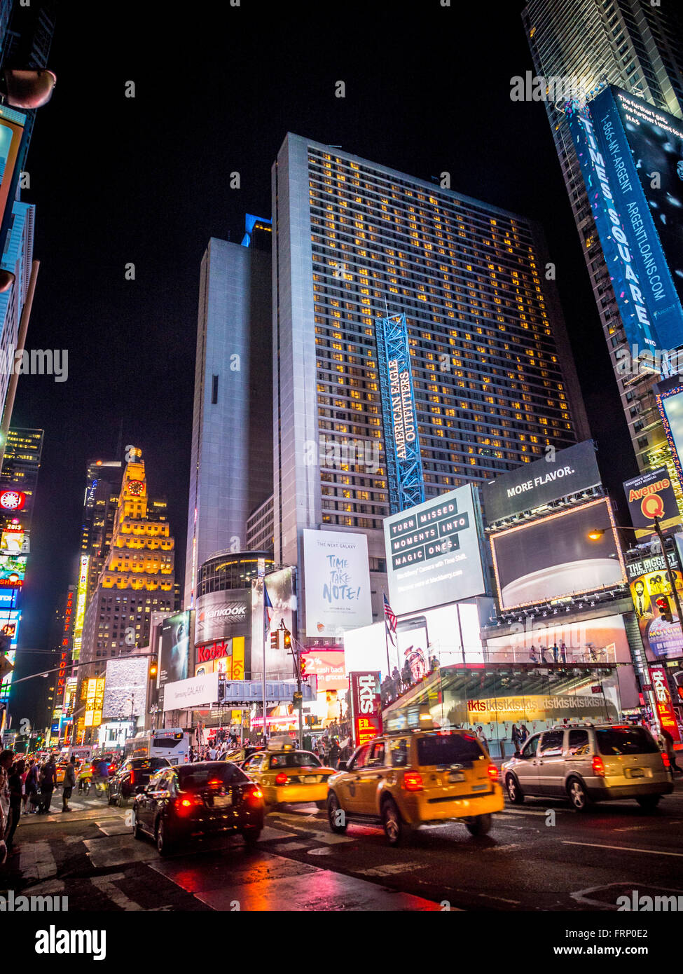 Times Square bei Nacht, New York City, USA. Stockfoto
