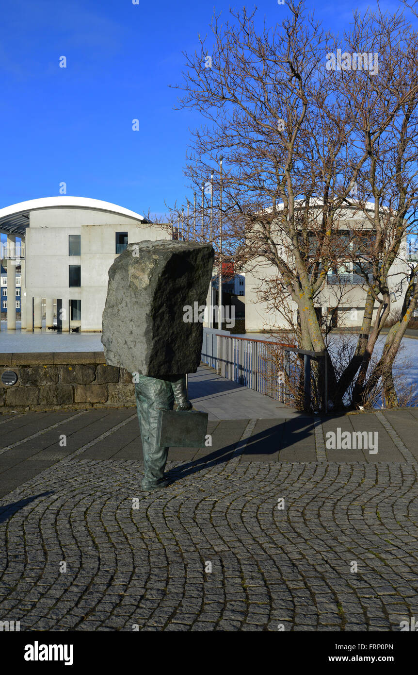 Island, Reykjavik, Rathaus, "Der unbekannte Bürokraten" Skulptur Stockfoto