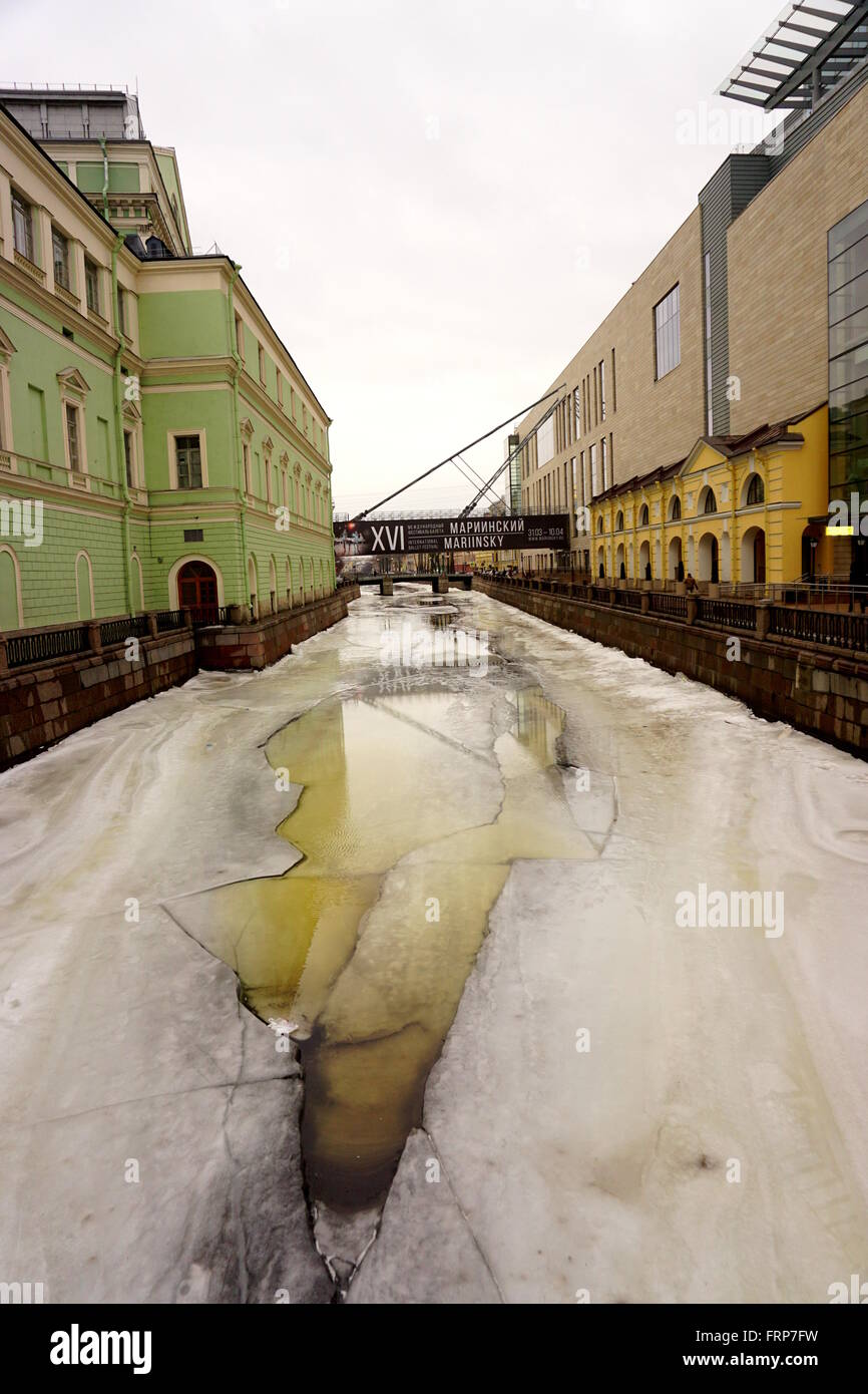 Gefrorenen Kanal, St. Petersburg. Stockfoto