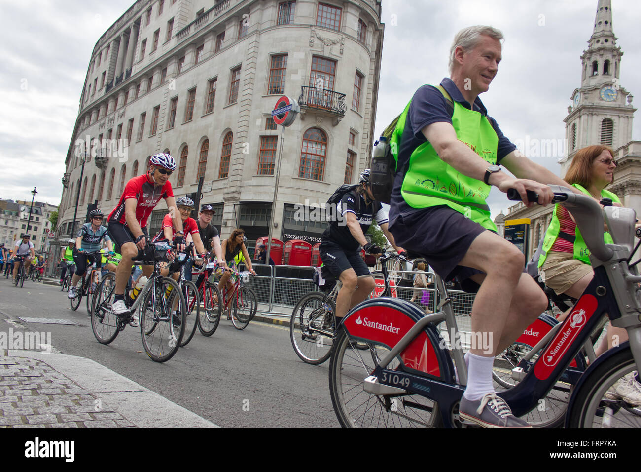 RideLondon Radsport-Event - London 2015 Radfahrer am "RideLondon 2015"; Radsport Festival mit öffentlichen Freeclyling. Stockfoto