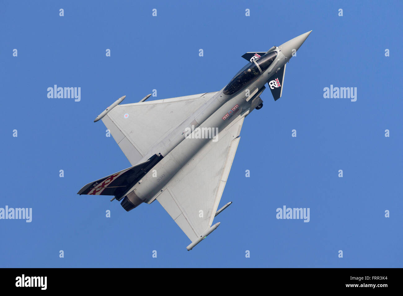 Royal Air Force (RAF) Eurofighter EF 2000 Typhoon multirole Kämpfer Flugzeuge ZK343 von 29 Grundlage Squadron RAF Coningsby. Stockfoto