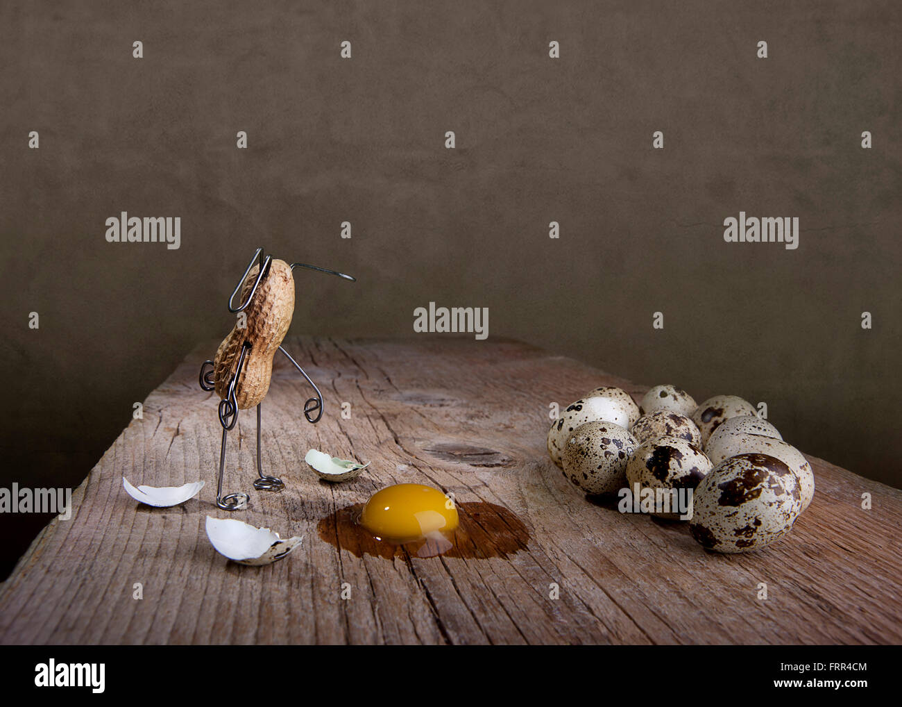 Einfache Dinge - Erdnuss Osterhasen Stockfoto