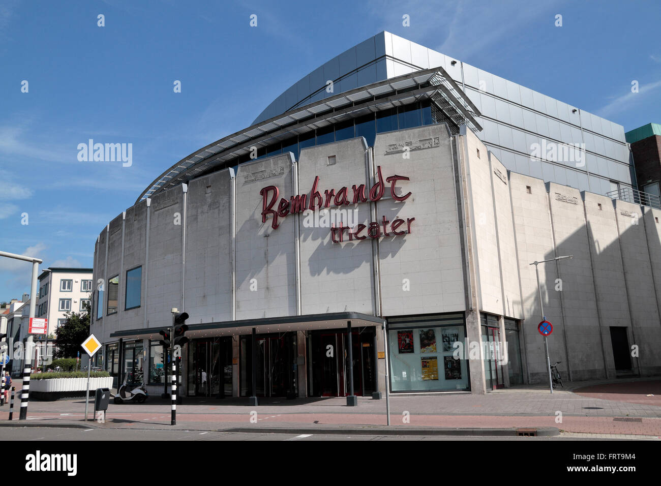 Das Rembrandt-Theater im Stadtzentrum von Arnhem, Gelderland, Niederlande. Stockfoto