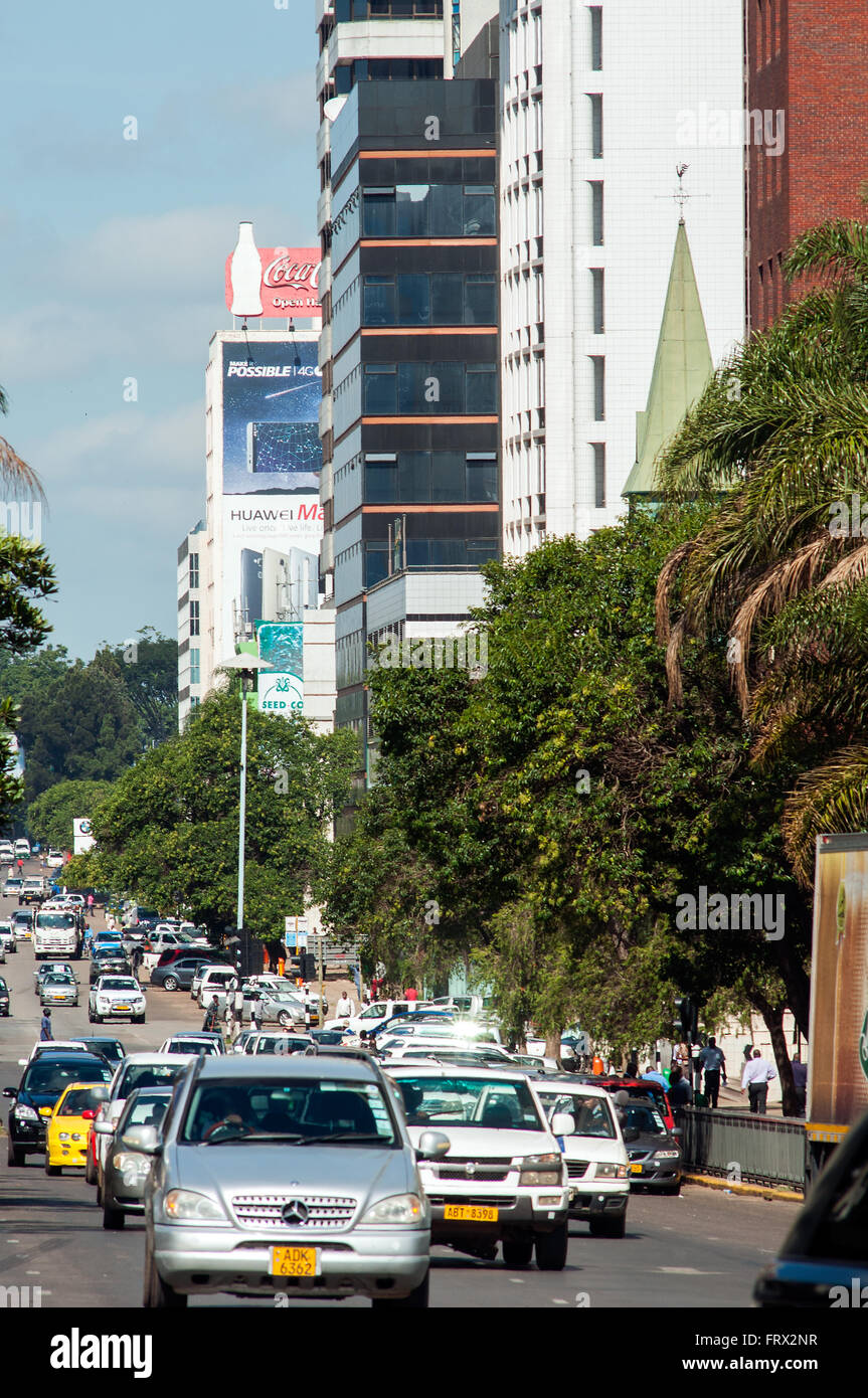 Samora Machel Avenue nach Westen, CBD, Harare, Simbabwe Stockfoto