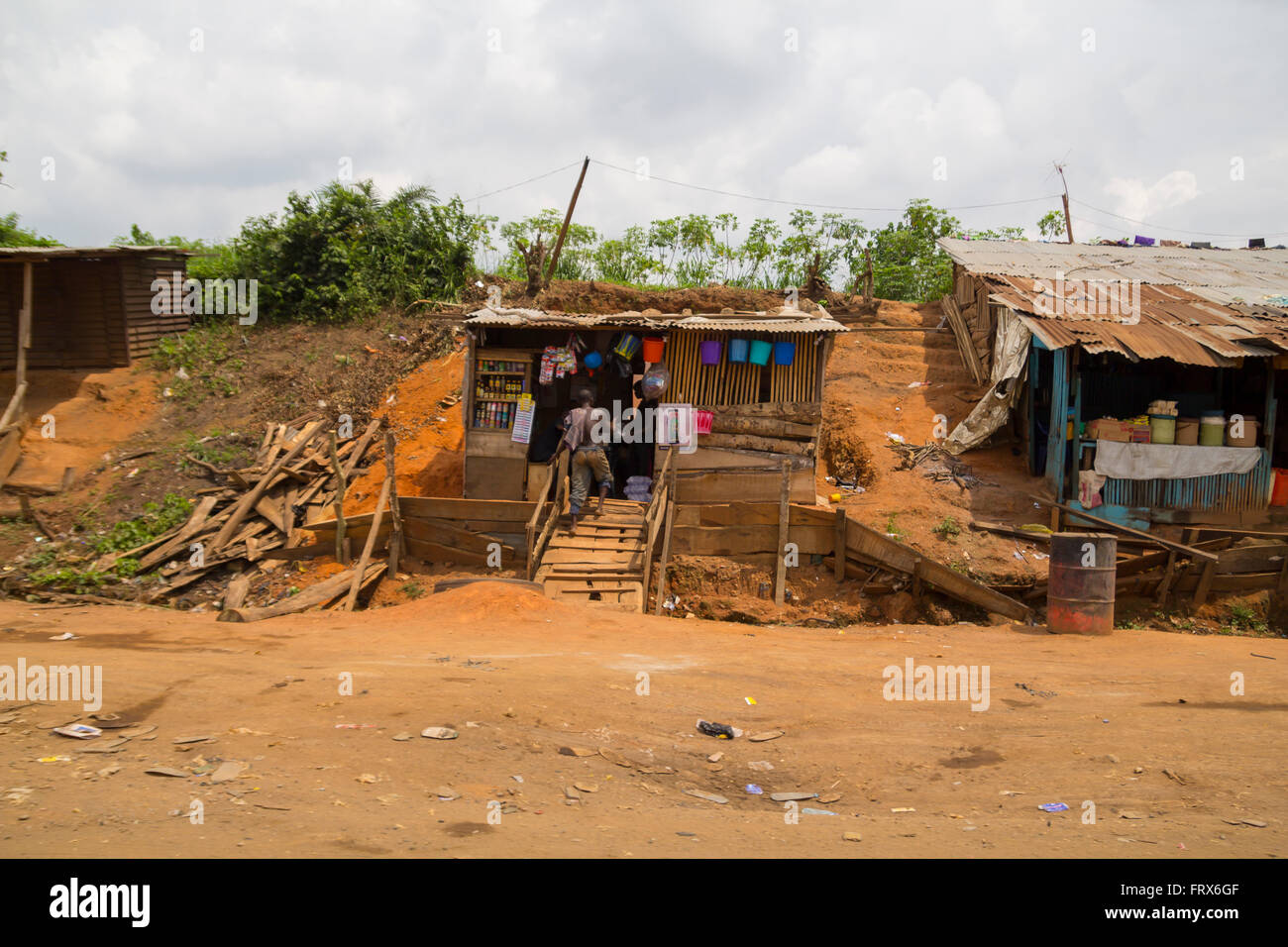 Lokale Geschäfte in einem Vorort von der Nigierian Stadt von Lagos Stockfoto