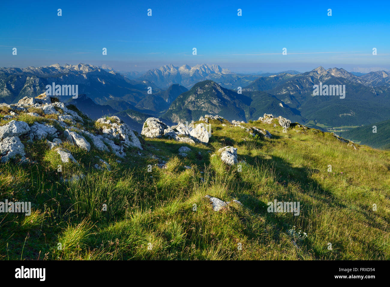 Blick vom Berg Hochstaufen, Chiemgauer Alpen, Chiemgau, Upper Bavaria, Bavaria, Germany Stockfoto