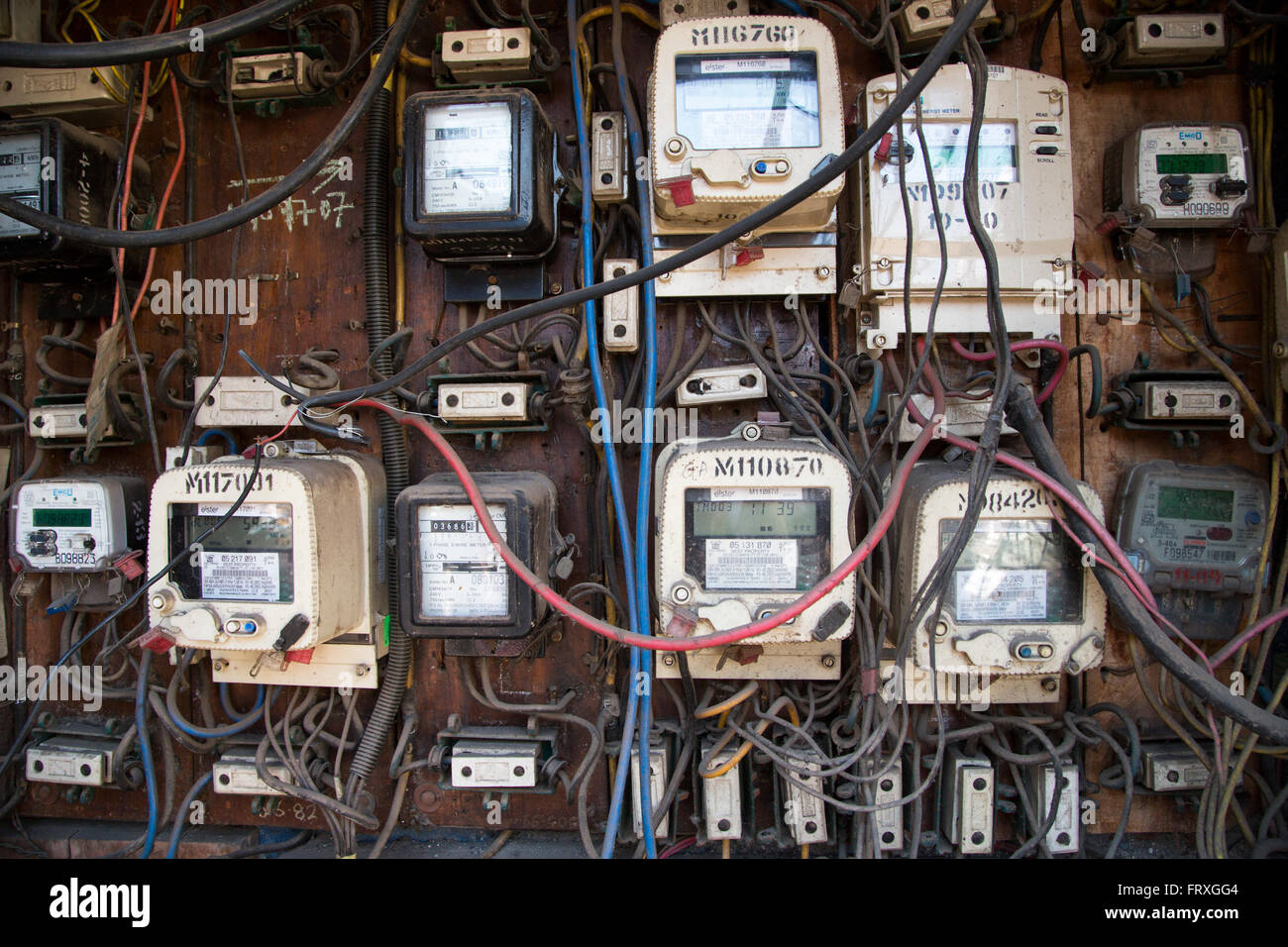 Stromzähler bei Mahalaxmi Dhobi Ghat öffnen Luft Waschsalon, Mumbai, Maharashtra, Indien Stockfoto