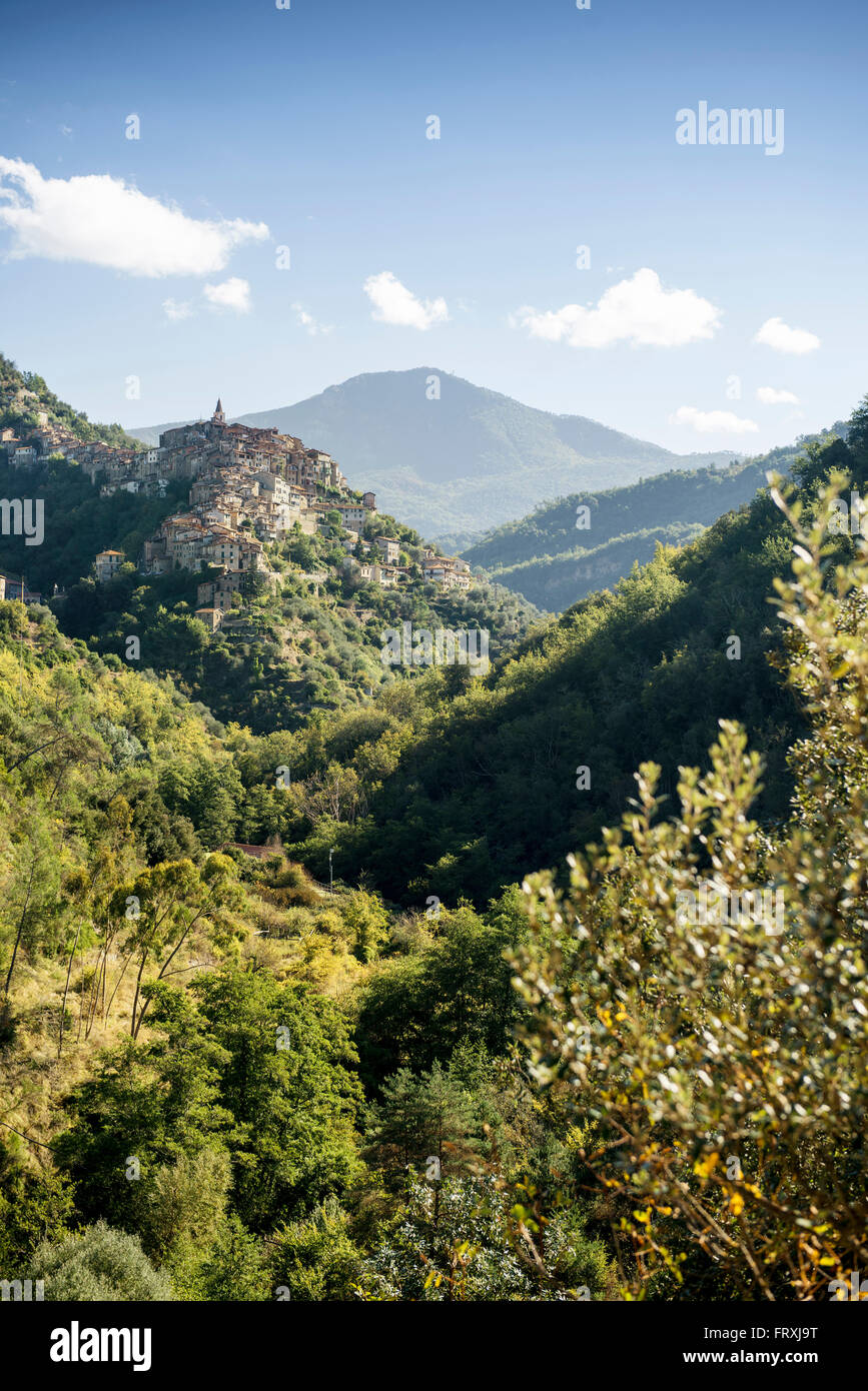 Apricale, Val Nervia, Provinz Imperia, Ligurien, italienische Riviera, Italien Stockfoto