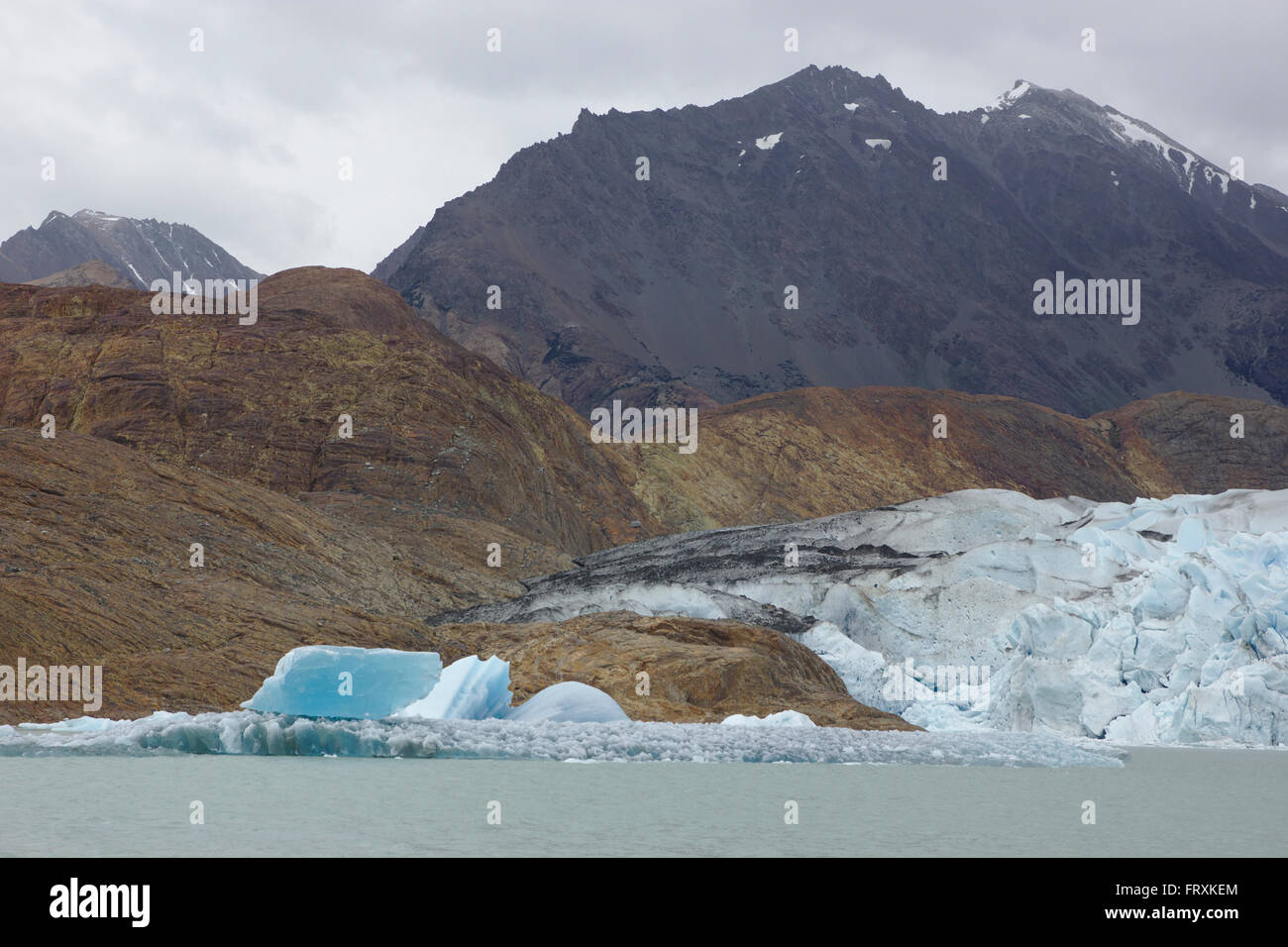 Eisberge in See Viedma, Patagonien, Argentinien Stockfoto