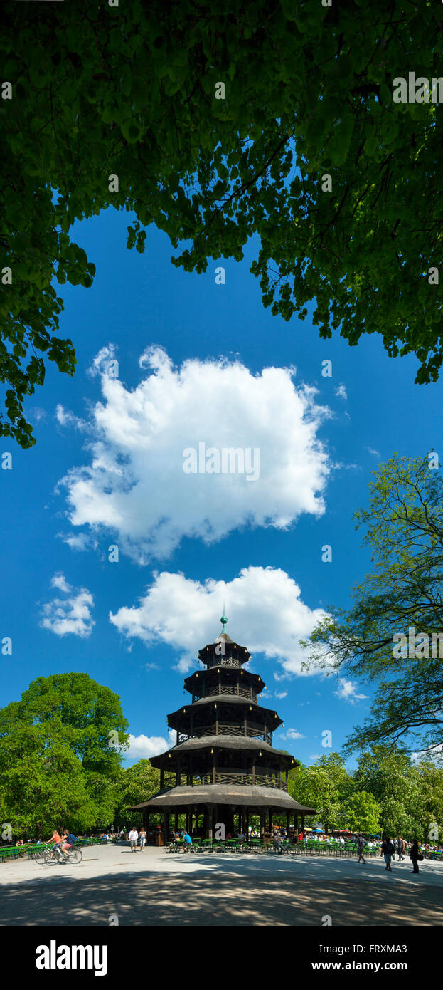 Chinesischer turm im englischen garten Fotos und Bildmaterial in